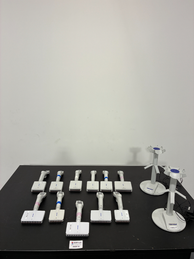 Image of Eppendorf Xplorer Pipettes x11 / Pipette Stand x2